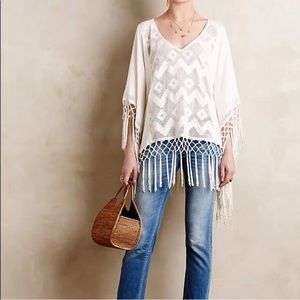 Anthropologie Lilka Embroidered Fringe Lace Top Poncho Sz small Ivory